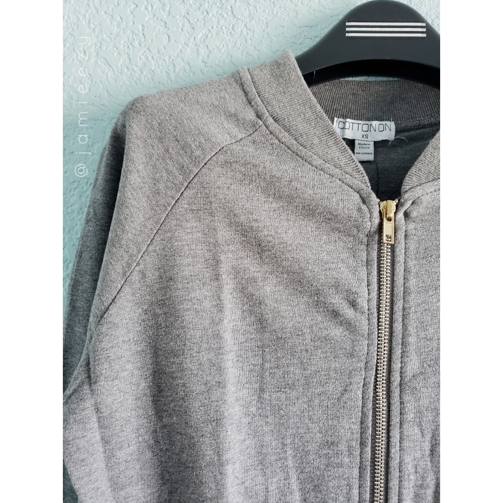 Cotton On | NWT Varsity Style Raglan Zip-Up Jacket - Picture 3 of 8